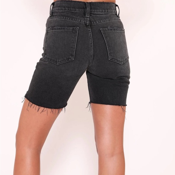 🕸️ BRAND NEW REVICE 90’s cut offs. Size 26 - Picture 2 of 10